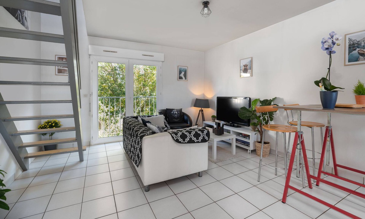 Hennebont Apartment | Duplex apartment Hennebont center