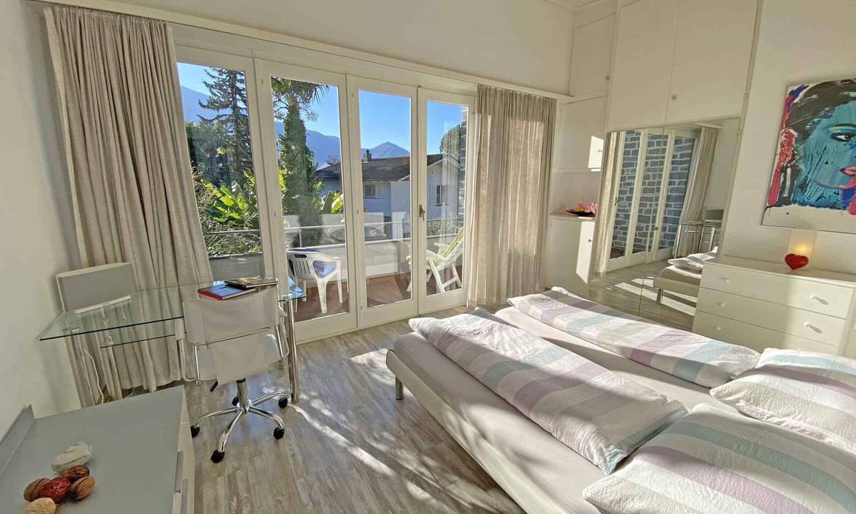 Ascona Apartment | Duplex apartment with covered terrace in a small residence in a quiet location
