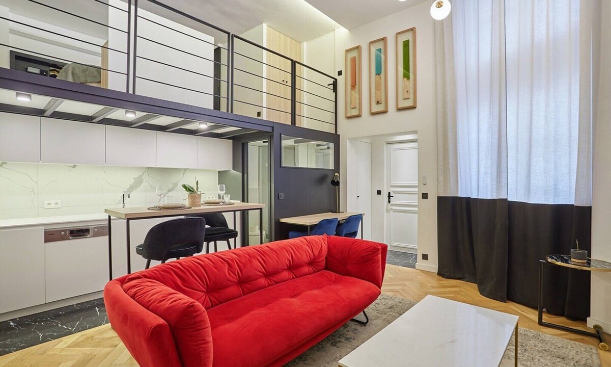Hopital Saint-Louis Apartment | Duplex Center of Paris