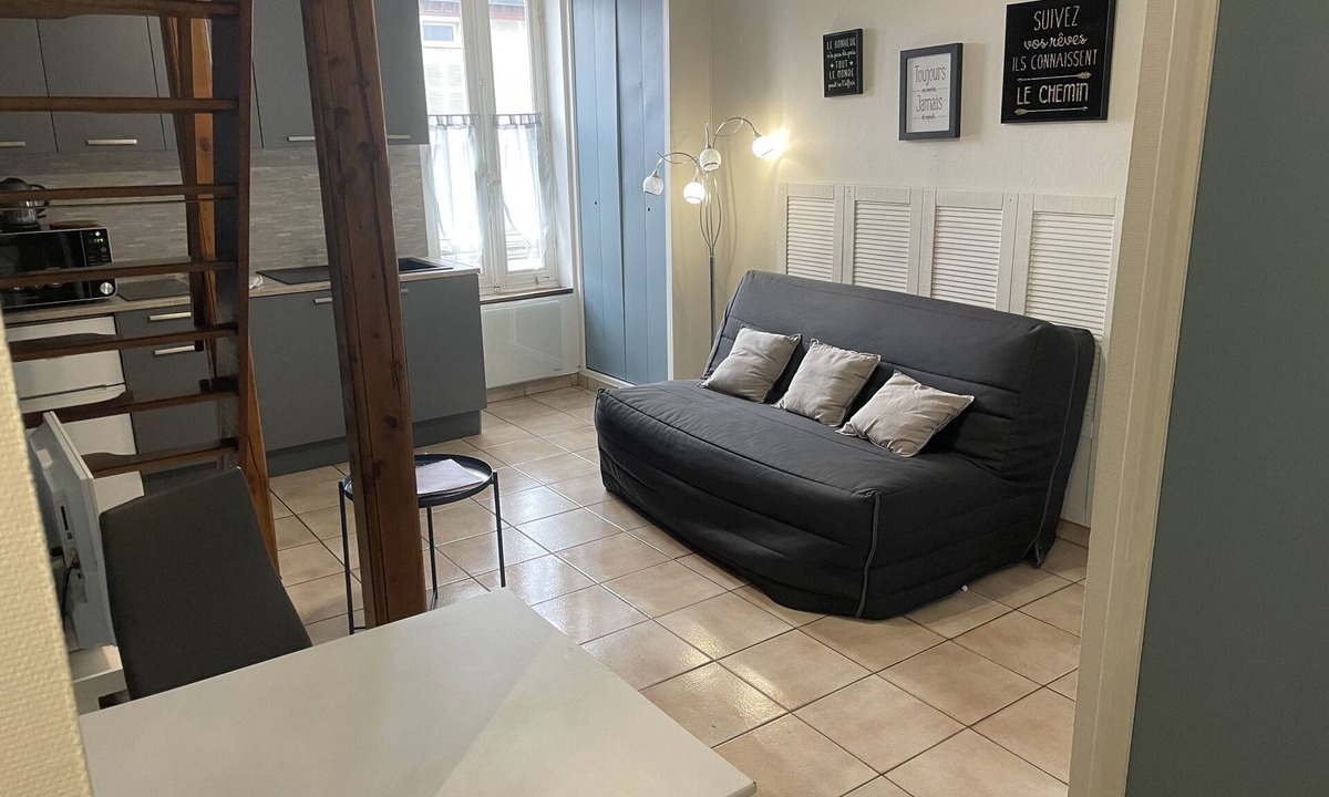 Troyes Apartment | Duplex Centre Ville - Le Cube