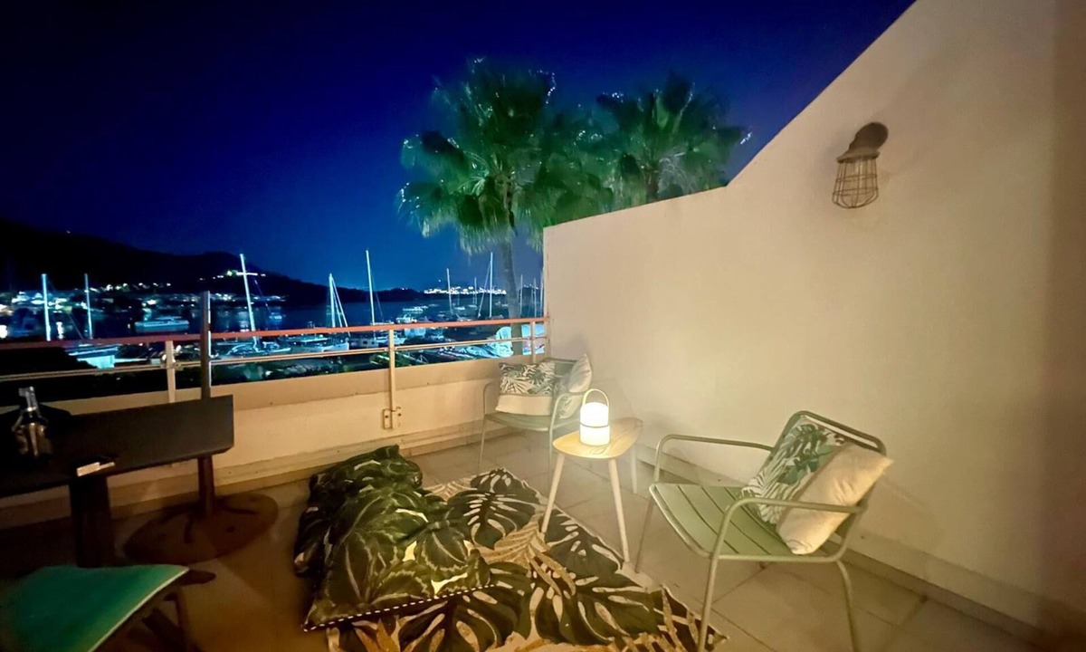 Marigot Apartment | Duplex Eden Lagoon and Pool View