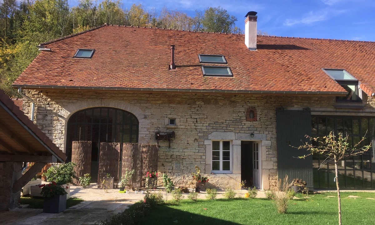 Essia Other | DUPLEX LOFT STUDIO