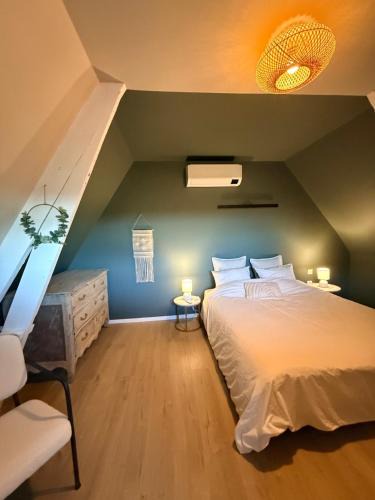 Meteren Apartment | Duplex neuf et cosy vue Mont des Cats