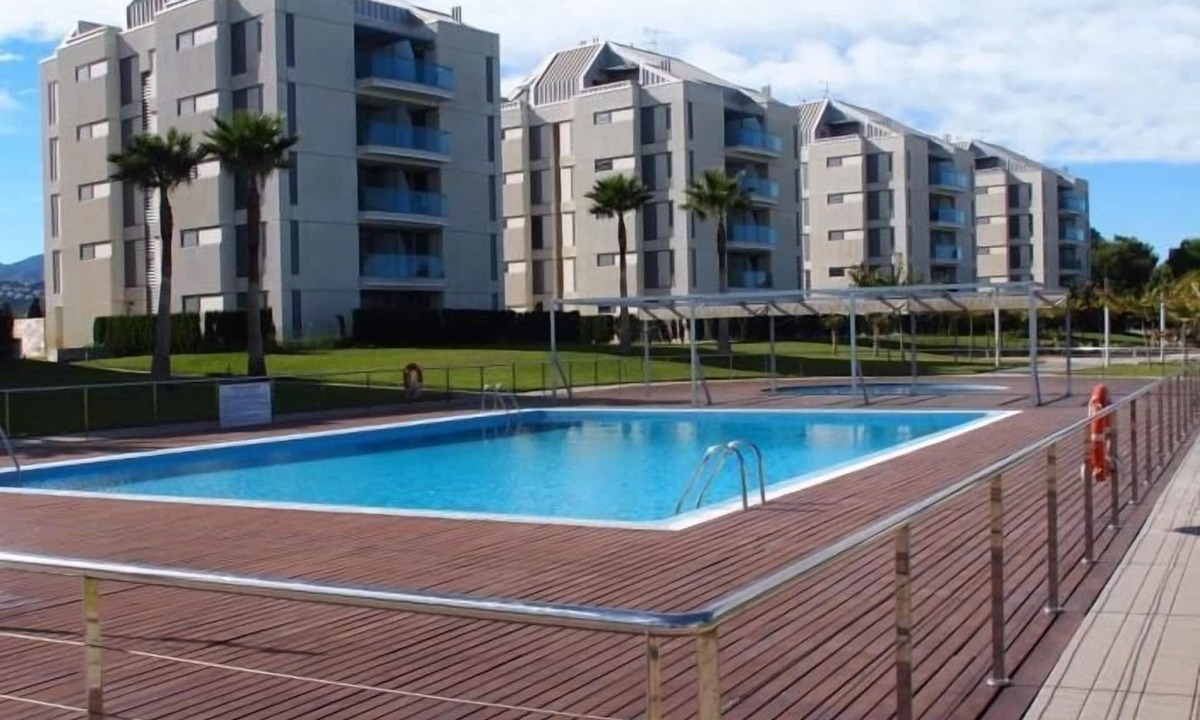 Les Deveses Apartment | Duplex penthouse in a complex with pool, paddle tennis, for 7 people.