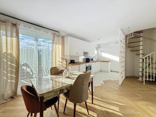 Joinville-le-Pont Apartment | Duplex Prestige 5p RER Paris 15 min