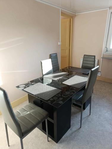 Saint-Dizier Apartment | Duplex proche gare