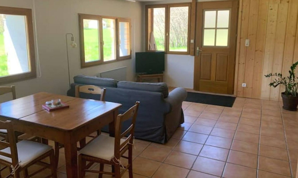Saint-Pons Ski Chalet | Duplex rez de Jardin Avec Terrasse et Piscine