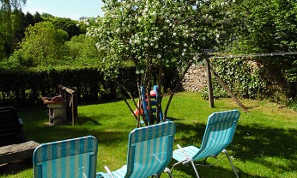 Aveze Apartment | DUPLEX, SOUTH FACING TERRACE, VOLCANO PARK