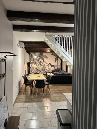 Saverne Apartment | Duplex spacieux 3 chambres Centre Saverne Clim 8 personnes