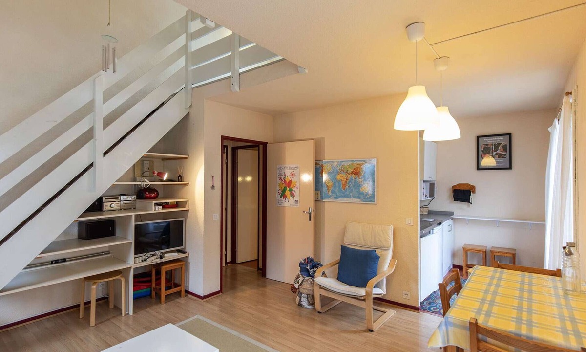 Esquieze-Sere Apartment | Duplex Studio for 5 with Balcony and Parking, Close to Luz-Saint-Sauveur Center