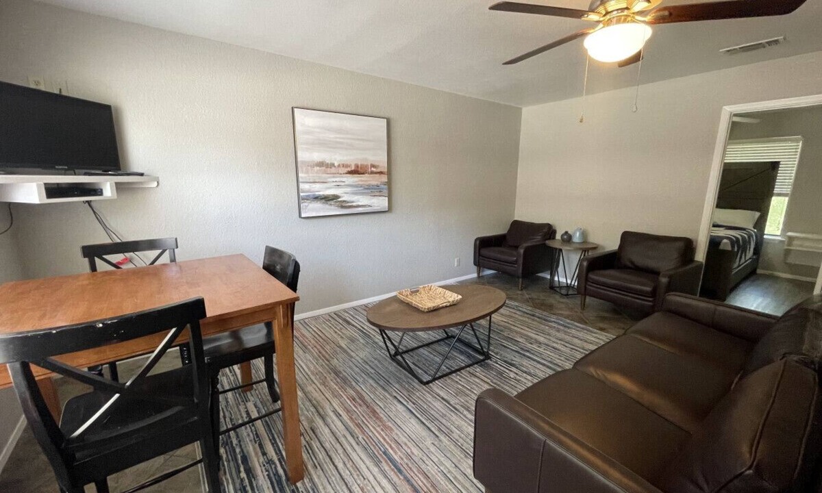 Denison Cabin | Duplex Style Cabin on Lake Texoma: Cabin 206
