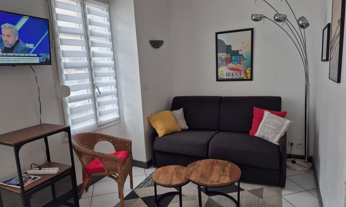 Rive Droite Apartment | Duplex Urban Chic