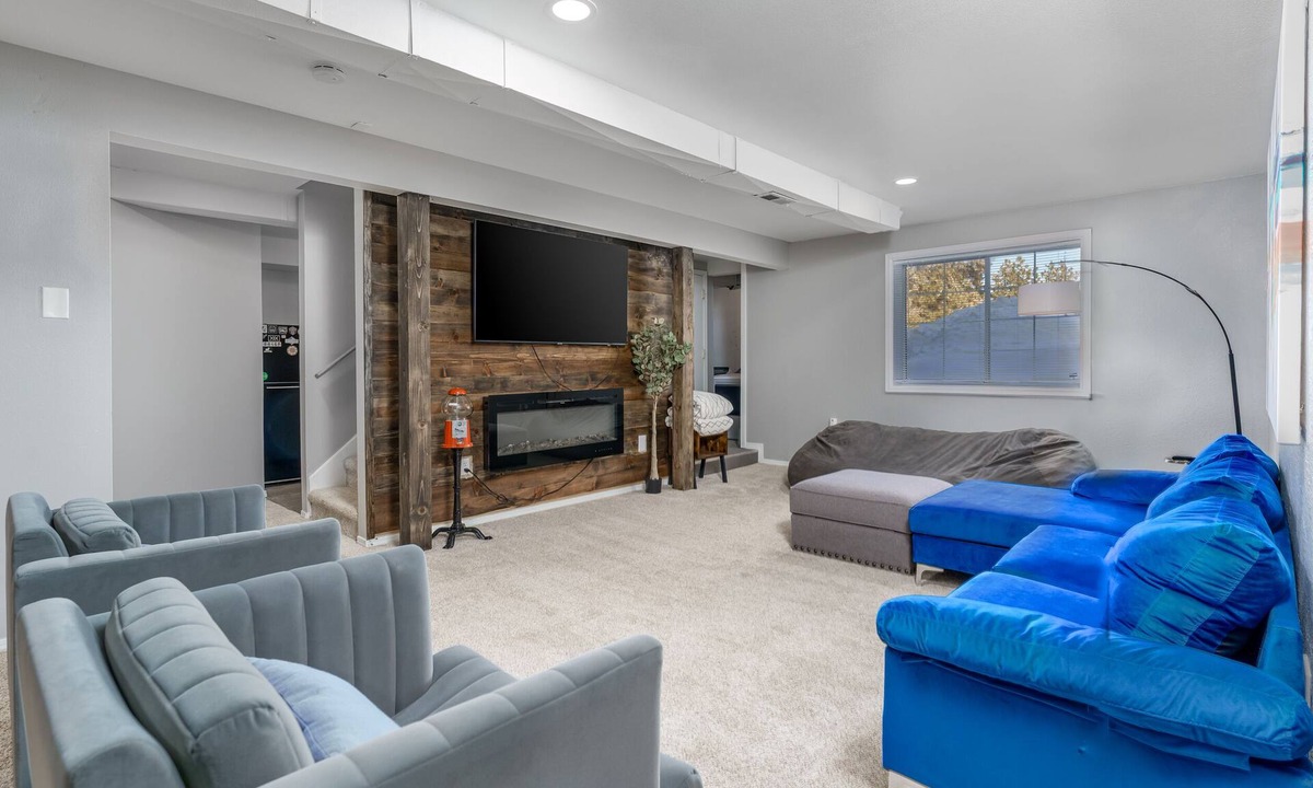 Durango West House | Durango 5BR — Game Room, Backyard & Mountain Views
