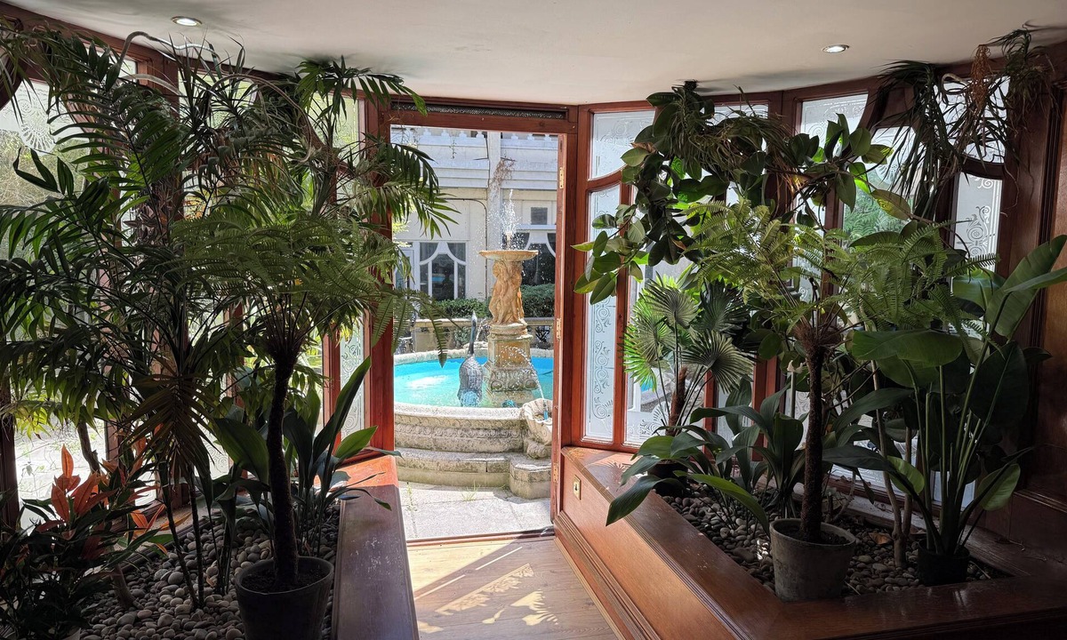 Westleigh Hotel | Durrant House Hotel