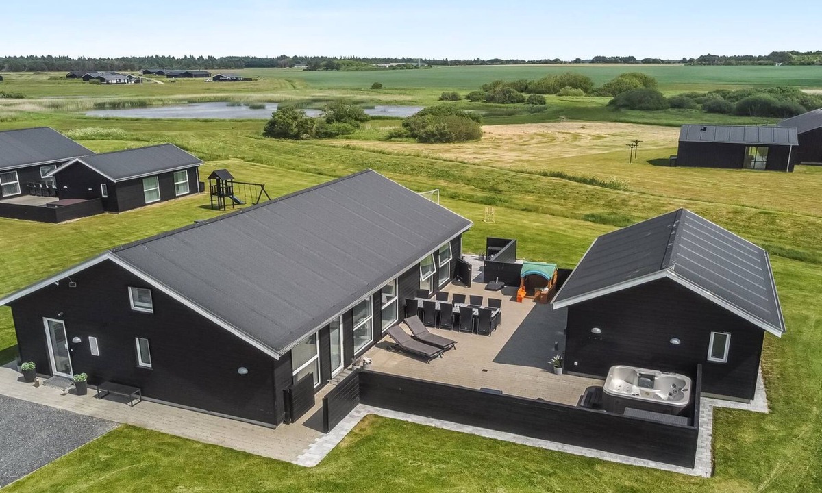 Grønhøj House | "Dwerg" - 1.5km from the sea by Interhome
