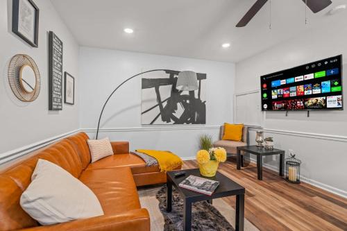 Passyunk Square Apartment | E Passyunk 1BR A Location Extended Stay Oasis