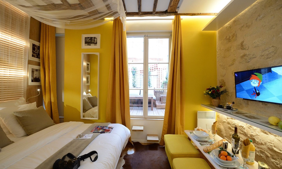 3rd Arrondissement Apartment | E1GD Single malt