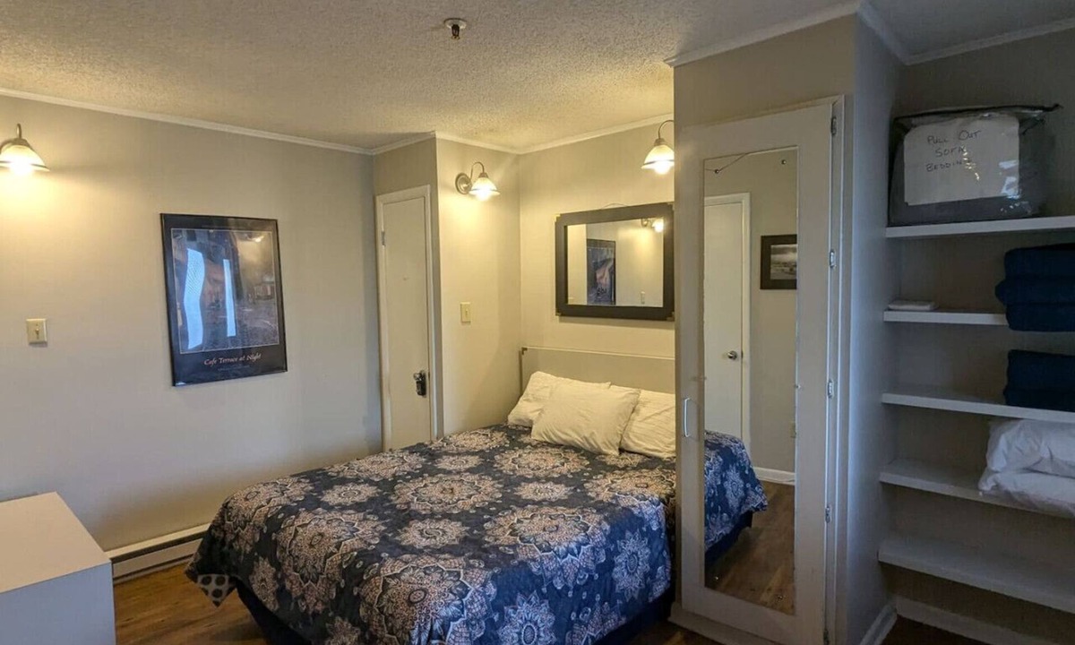 Ghent Apartment | E204 Winterplace Condo