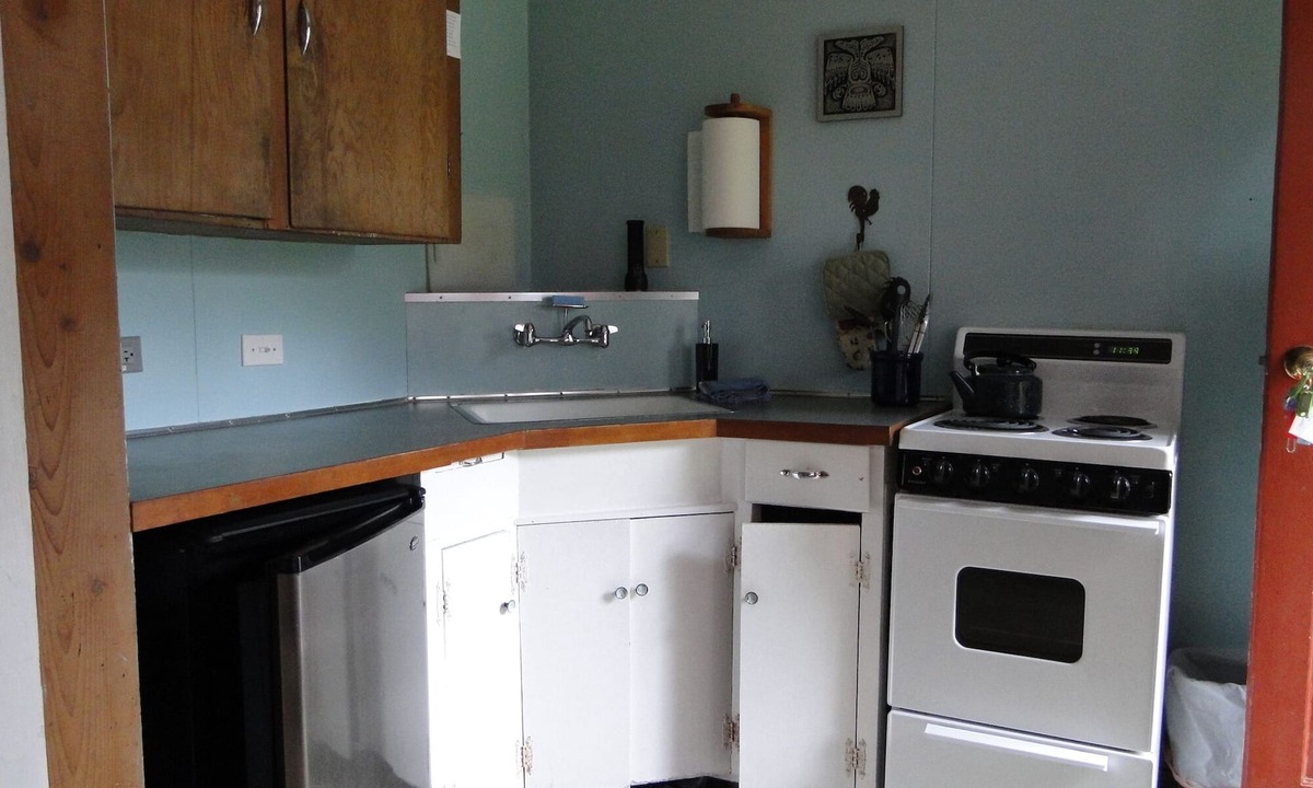 Ocean Park Cottage | Eagle Cottage- 1 bedroom