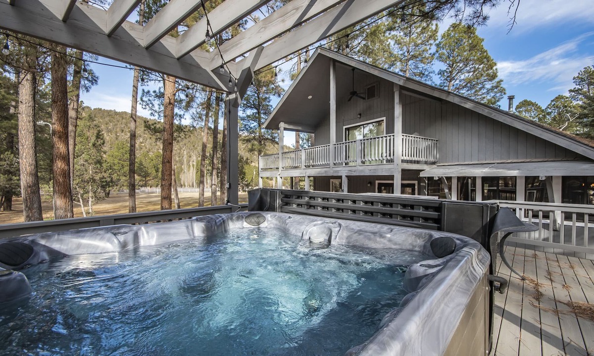 Ruidoso Cabin | Eagle Creek Retreat | Park-Like Setting, Hot Tub, Privacy, Guest House