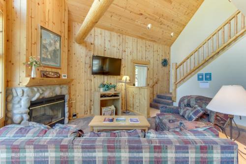 Redmond Ski Chalet | Eagle Crest Resort Cabin