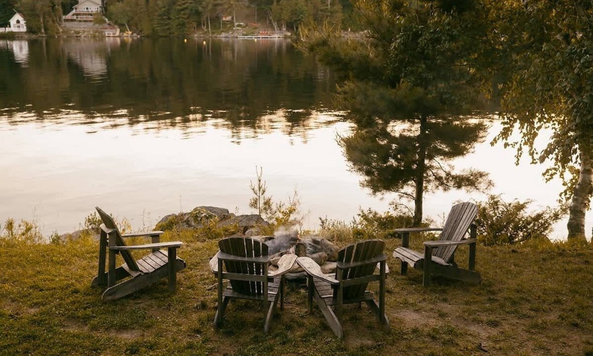 Greater Madawaska Cottage | Eagle Crest Trail Cottage with Hot Tub