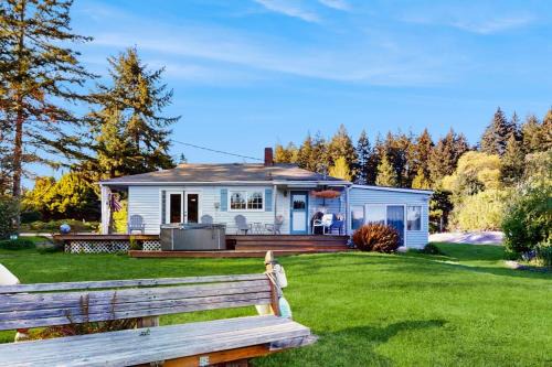 Bainbridge Island House | Eagle Harbor House World Cup Availability