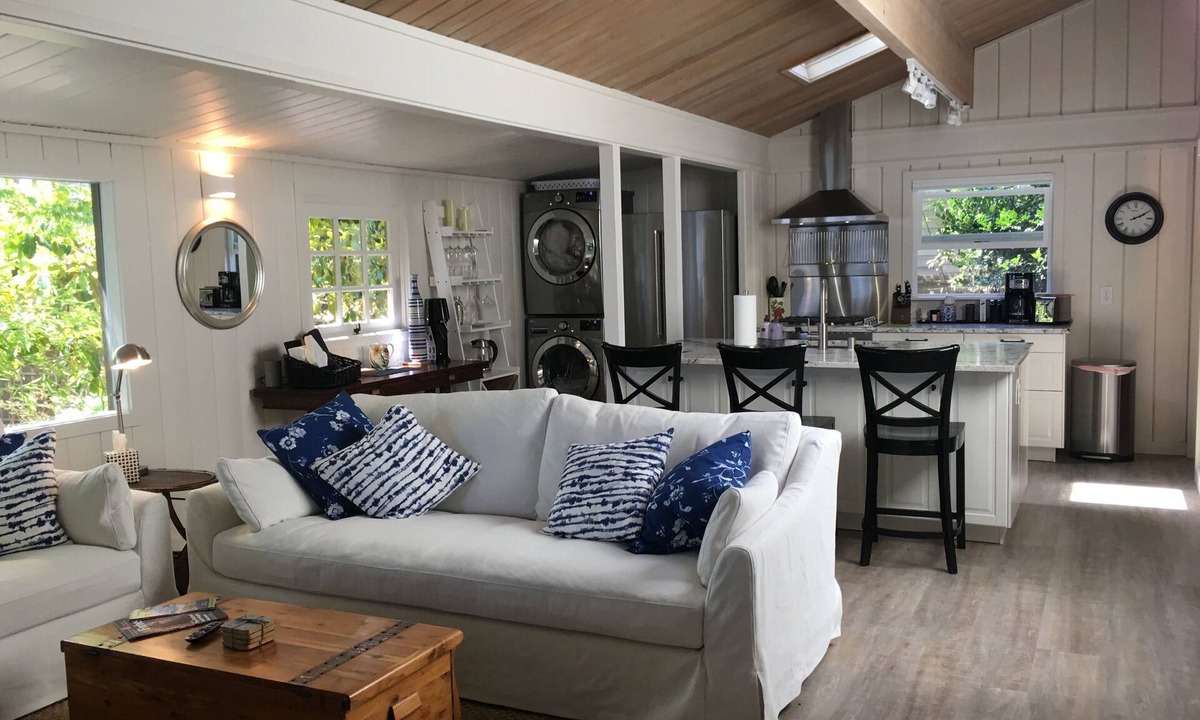 Winslow House | Eagle Harbor View Cottage