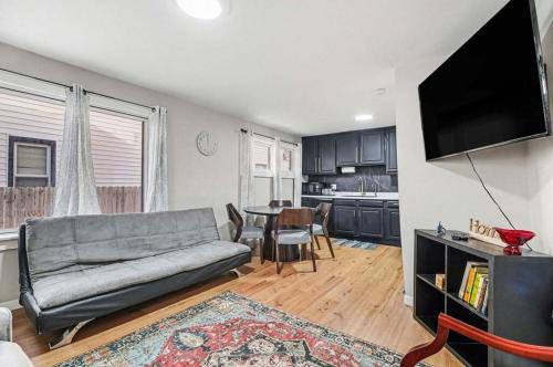Hazel Park Apartment | Eagle House