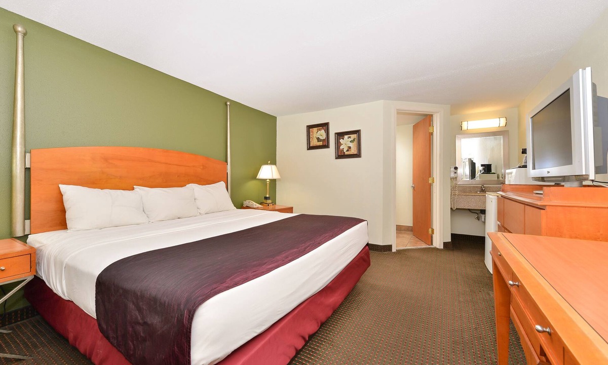 Charleston Hotel | Eagle Inn Charleston