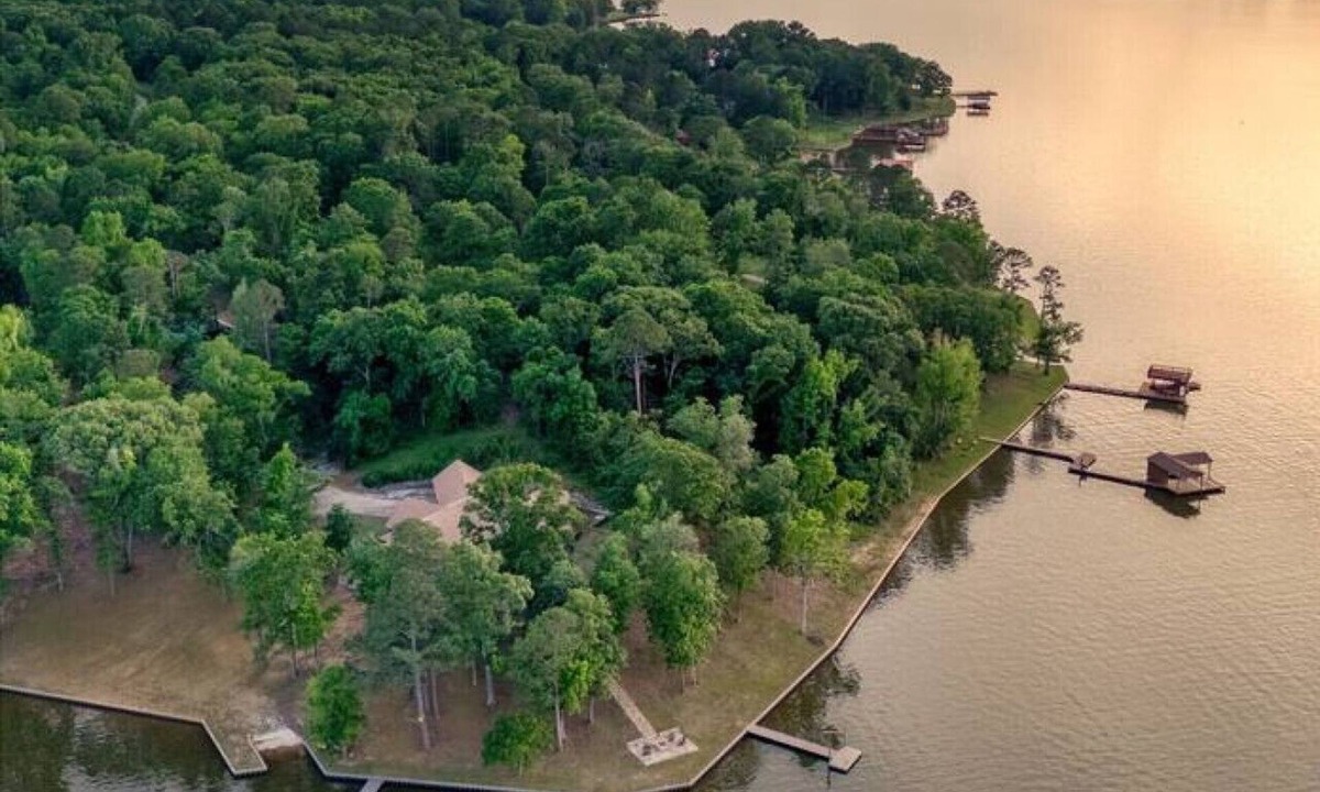 Dogwood House | Eagle`s Nest Lakehouse ~Pickleball Court ~Hot Tub
