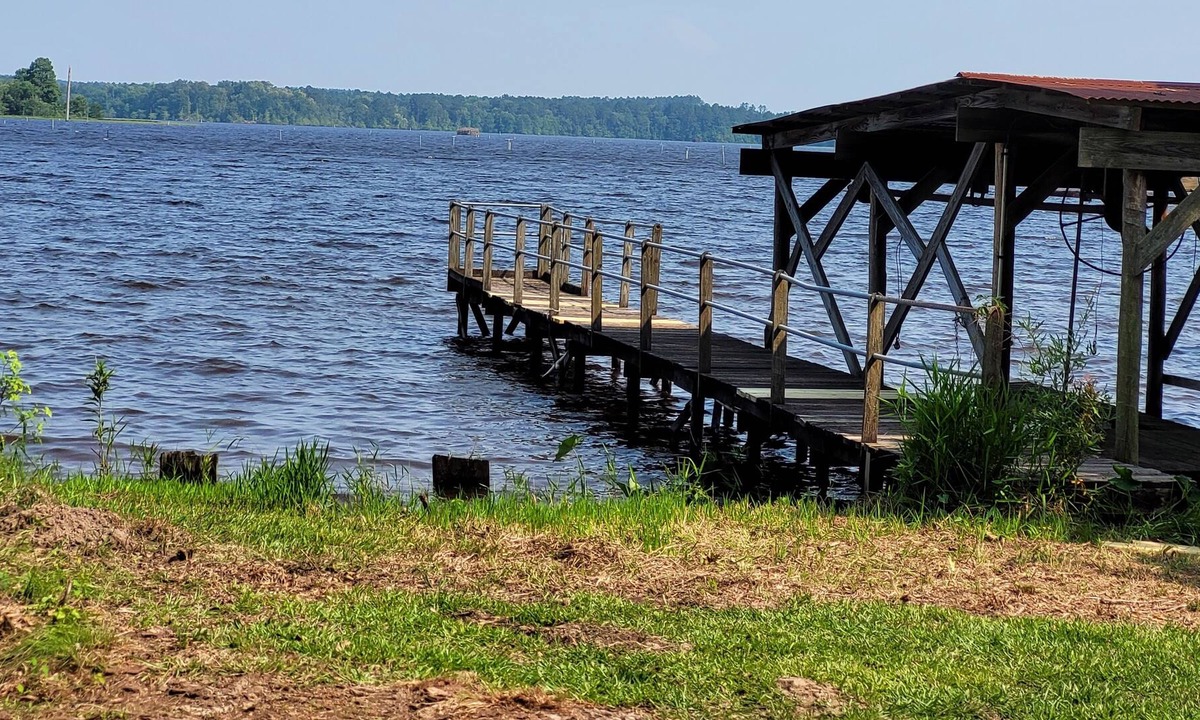 Taylor House | Eagle View Lake House