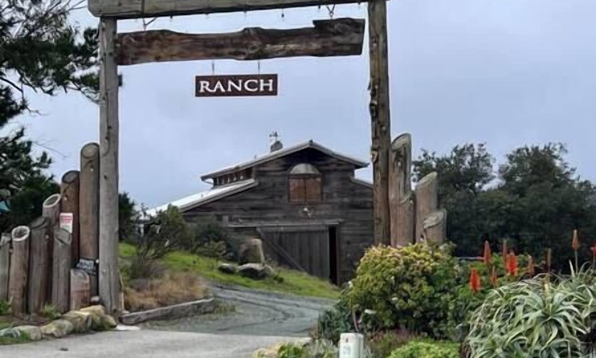 San Luis Obispo Hotel | Eagles landing SLO