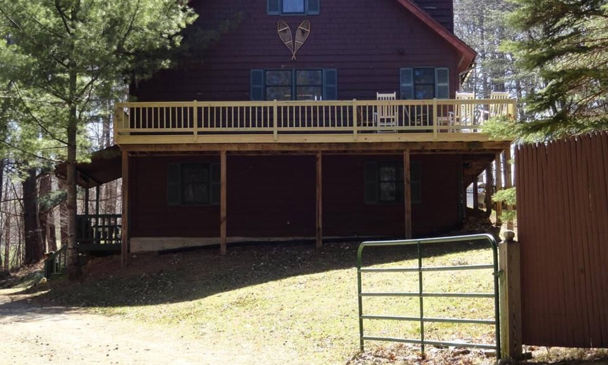 Tupper Lake House | Eagles Lair Tupper Lake