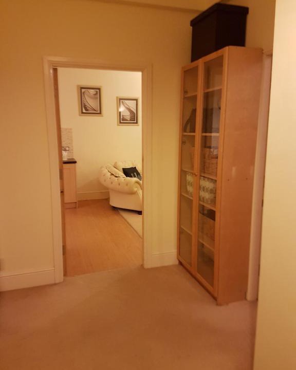 Sutton-in-Craven Apartment | Early Knights Accommodation Steeton