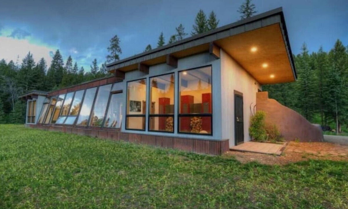 Gallatin Gateway House | Earthship Home in Big Sky