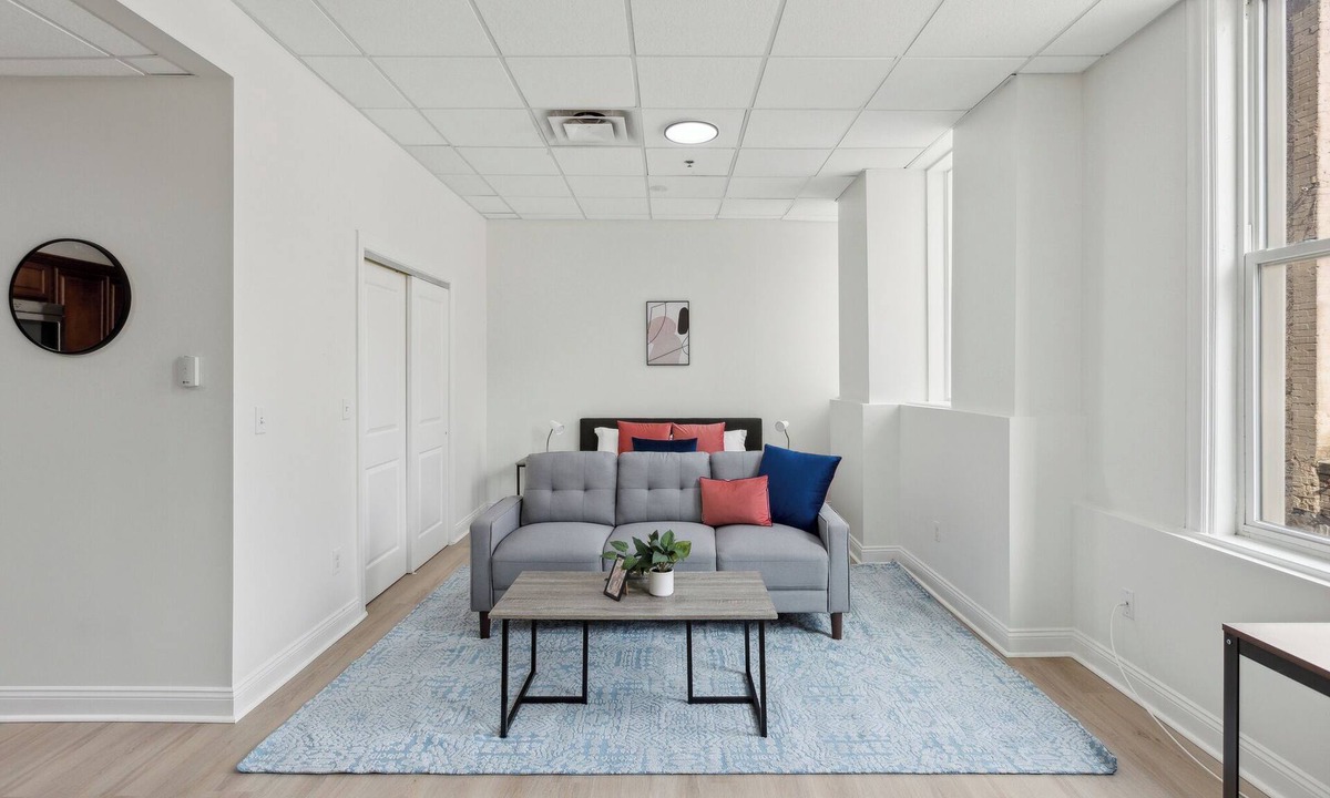 Central Business District Apartment | East 225 I Modern Studio in Downtown Rochester