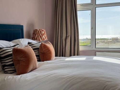 Littlehampton House | East Beach Guest House