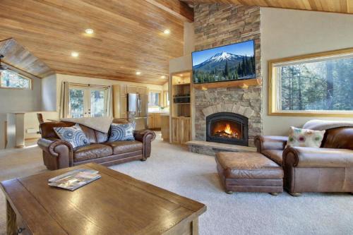 Sunriver House | East Butte 20