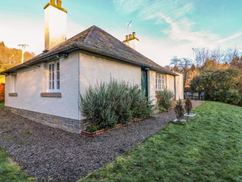 Cupar House | East Cottage - Tarvit