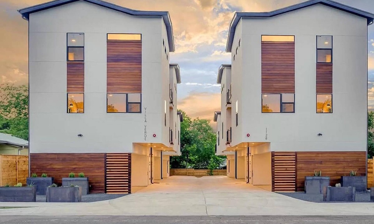 Blackshear-Prospect Hill Apartment | East Downtown 3BR Condo w Fast Wifi and Sleeps 8