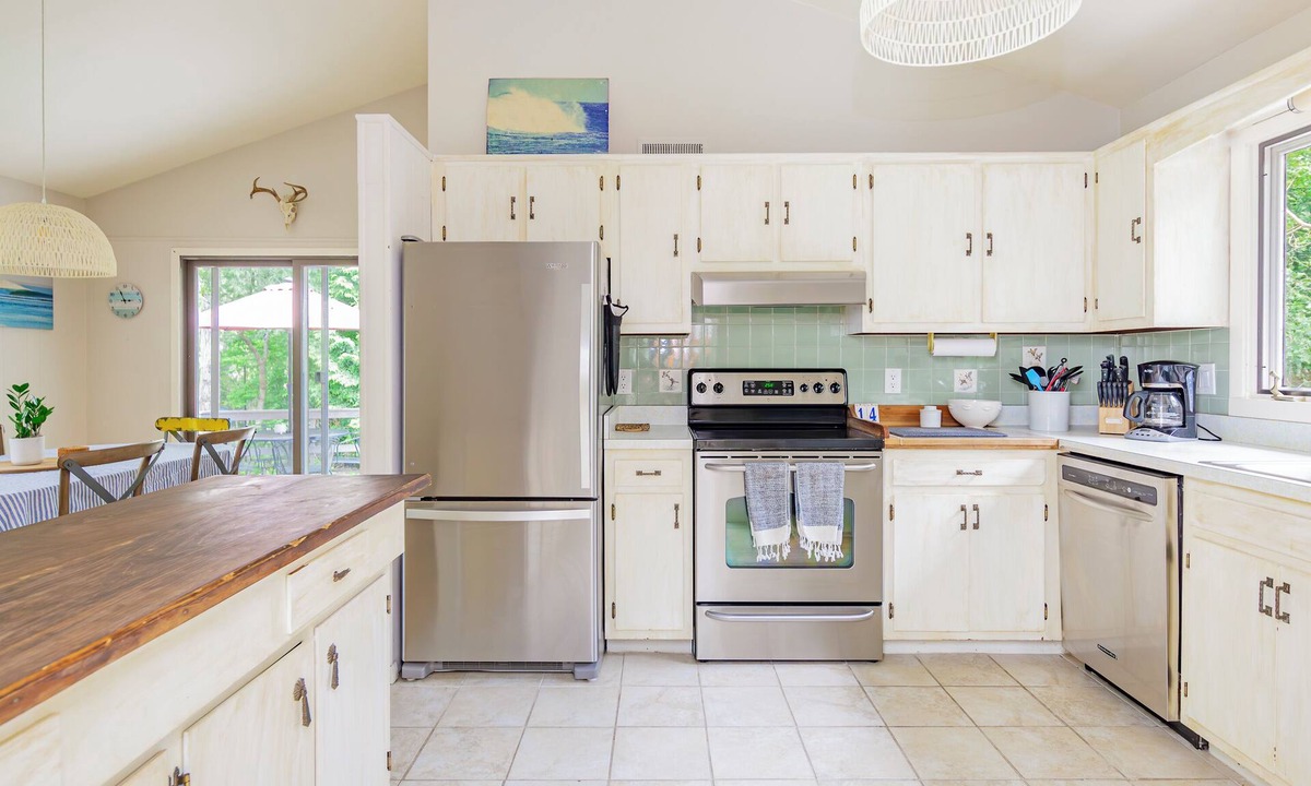 Springs Cottage | East Hampton Harbor Cottage