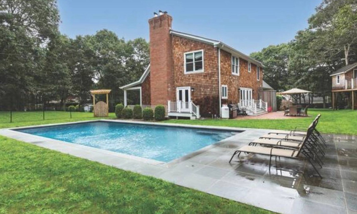 Northwest Harbor Villa | East Hamptons 6BR/5BTH Paradise