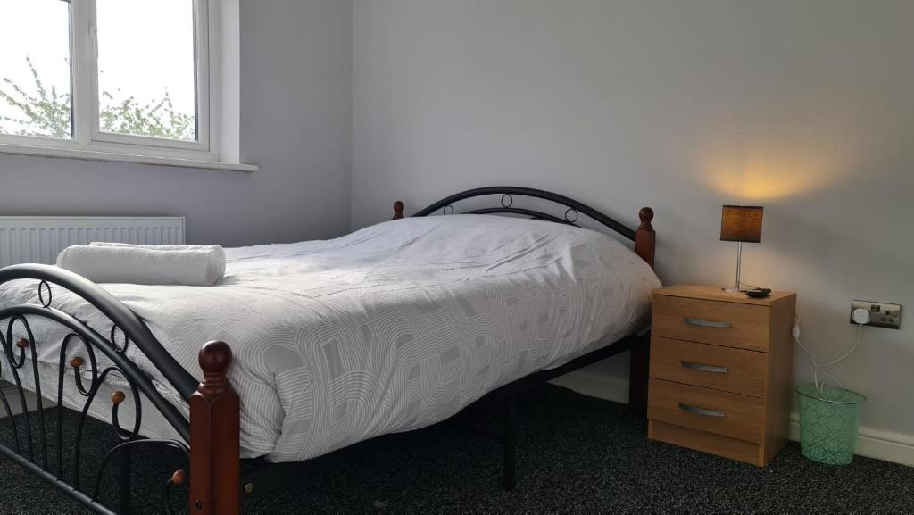 Redbridge House | East London Lodges