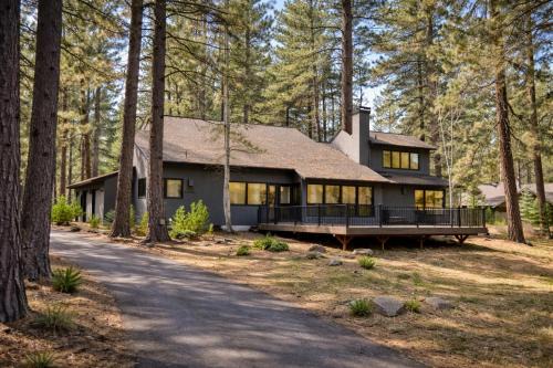 Black Butte Ranch House | East Meadow 017