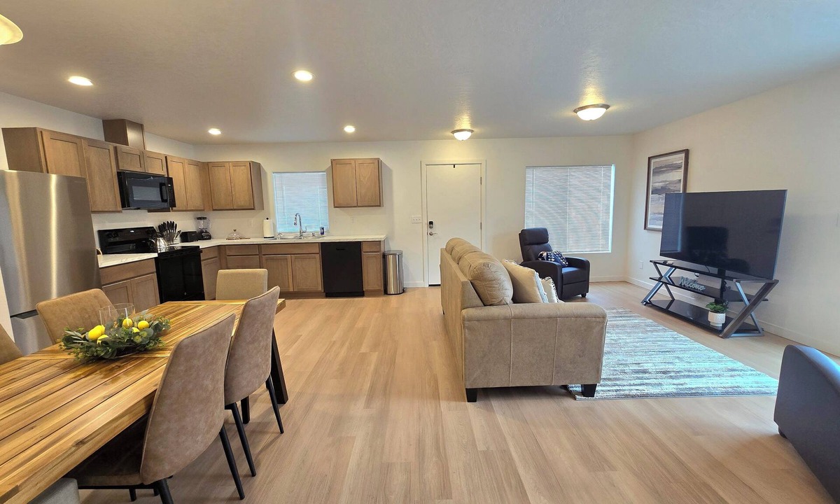 Umatilla House | Eastern Desert Chic