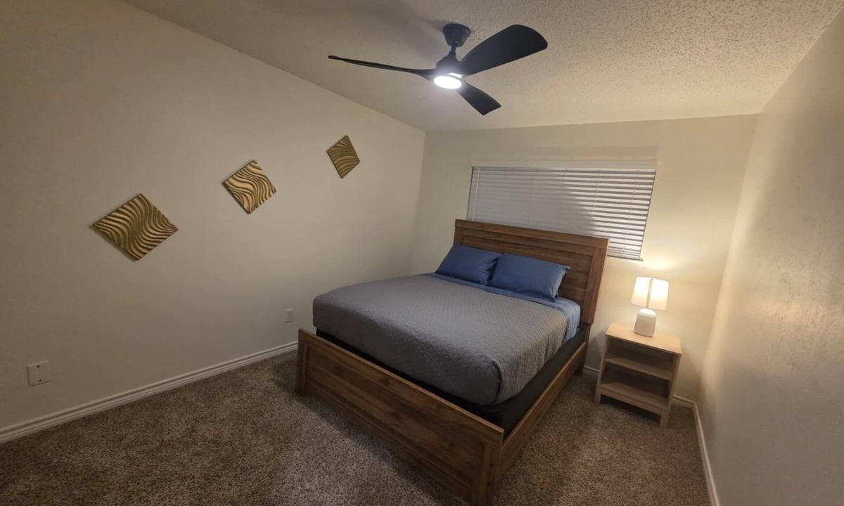 Richardson House | Eastfield Home - Charming 4-bedroom house in Richardson