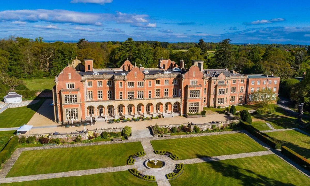 Wokingham Hotel | Easthampstead Park
