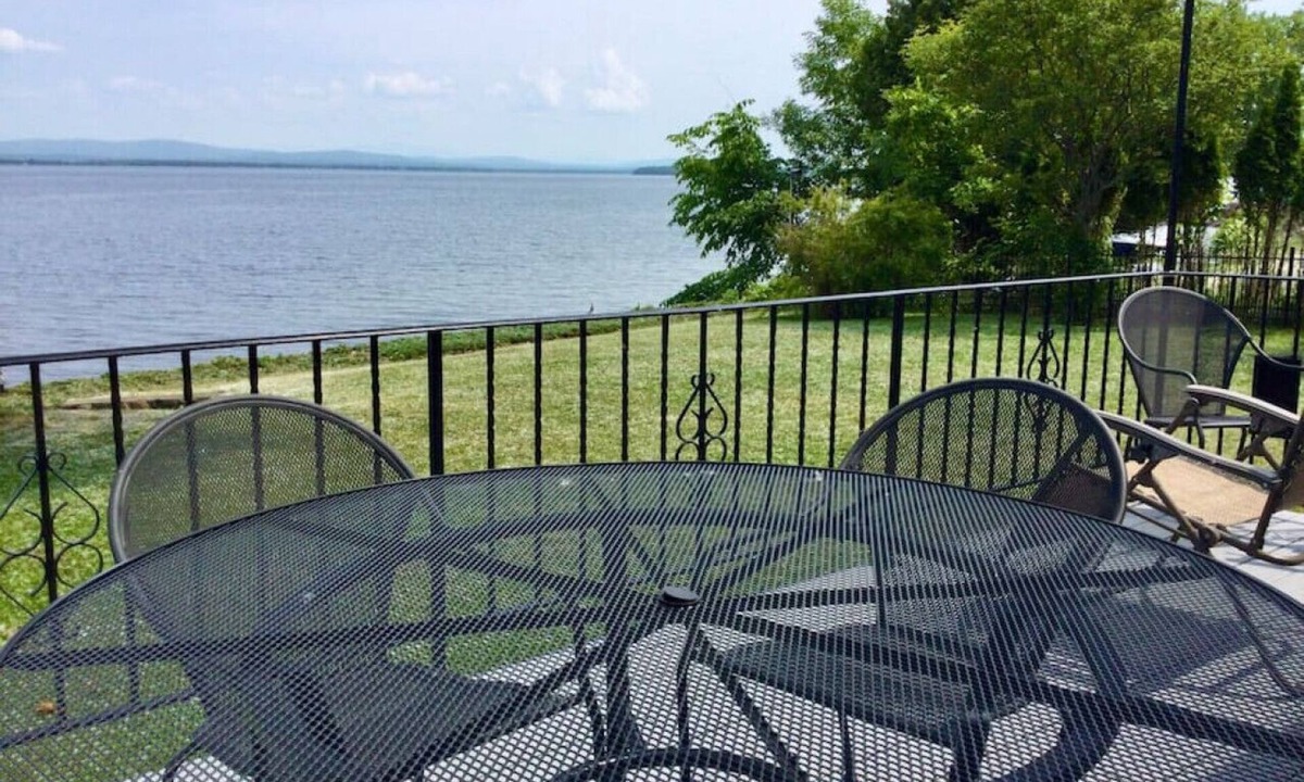 North Hero House | Eastview on Lake Champlain