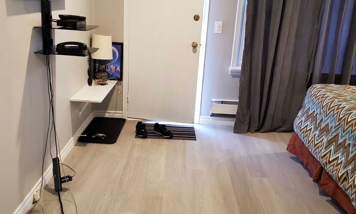 Woodstock Hotel | Eastwood Motel